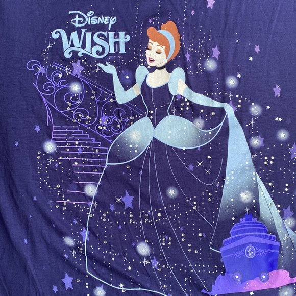 NWOT Disney Cruise Line Cinderella Inaugural Shirt M - Picture 2 of 4